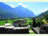 Serravalle-Ruinen und Kirche S. Maria Castello an der Lukmanierstrasse